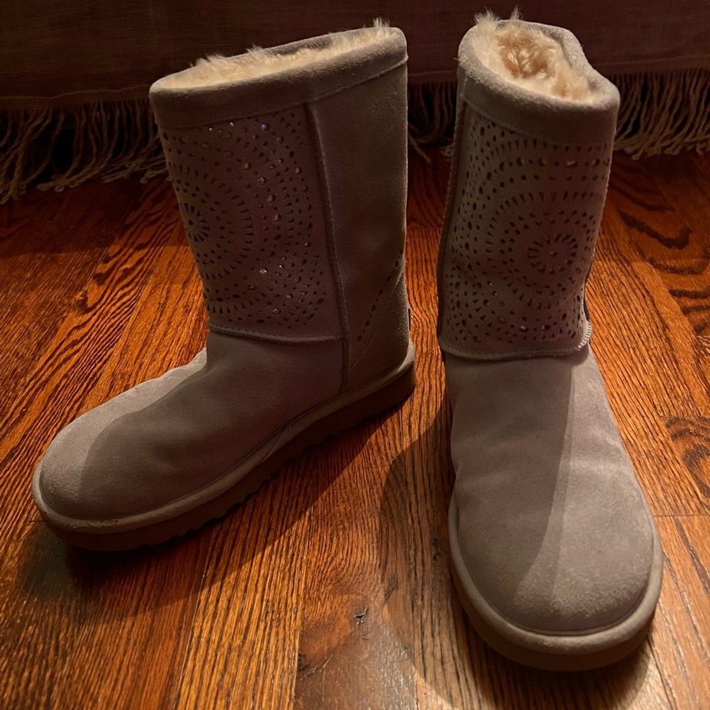 UGG boots size 8